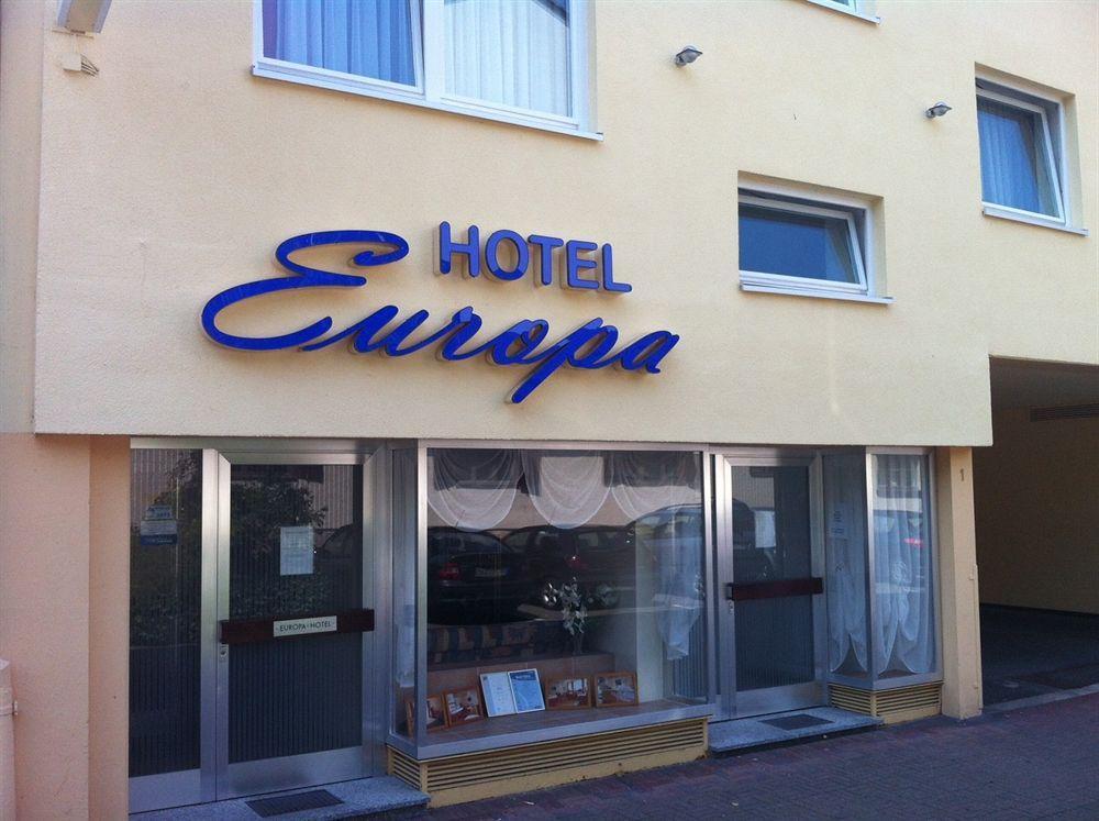 Hotel Europa Пфорцхайм Екстериор снимка
