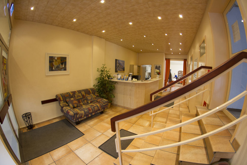 Hotel Europa Пфорцхайм Екстериор снимка